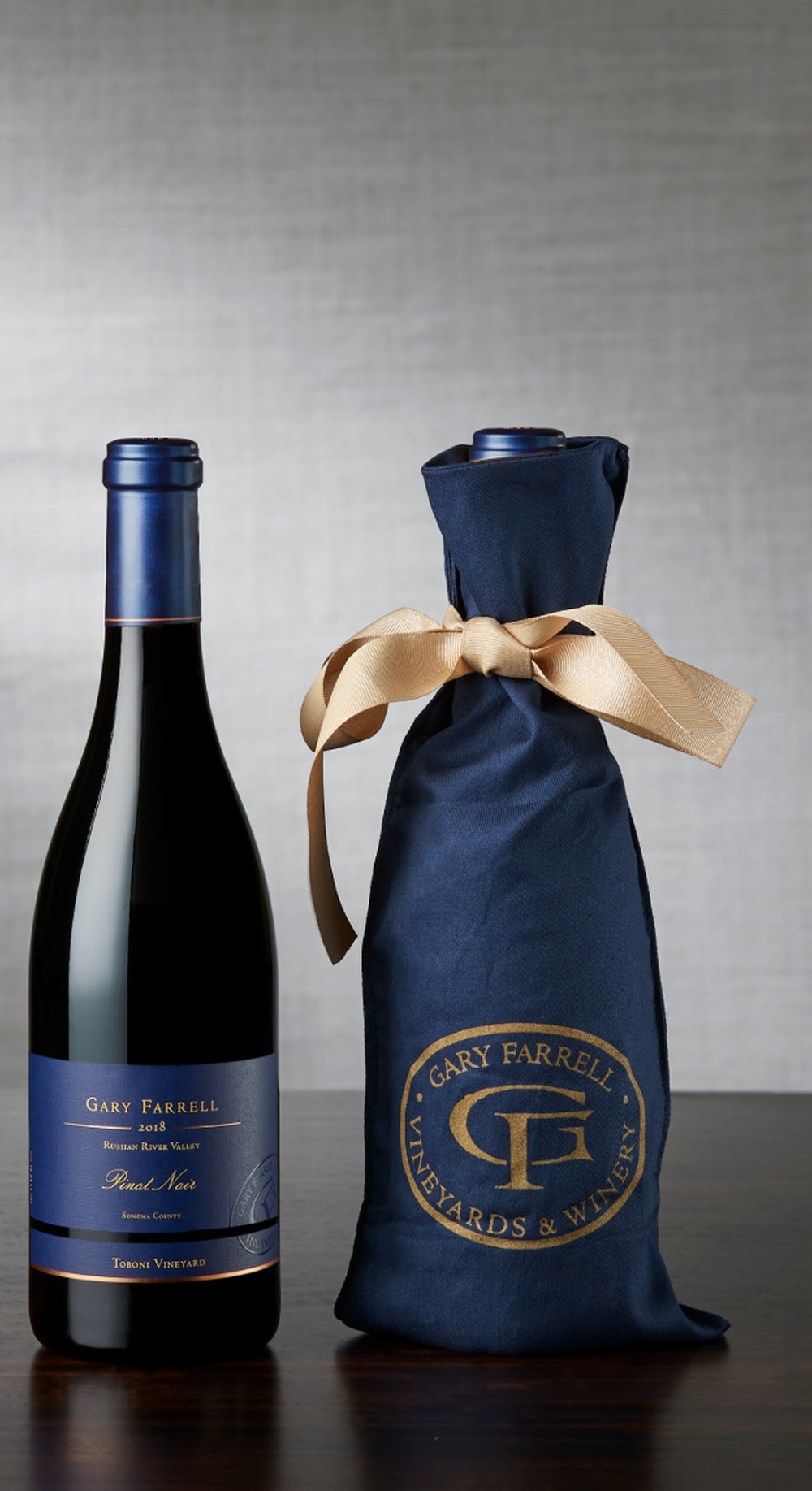 Single Bottle Gift Bag | Toboni Pinot Noir