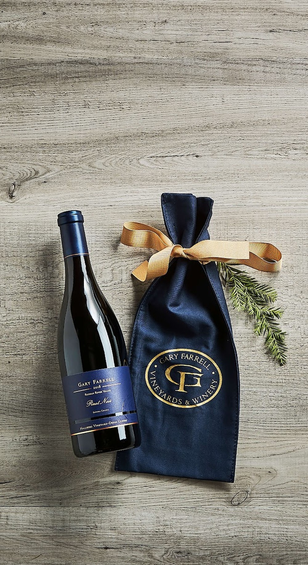 Single Bottle Gift Bag | Hallberg Vineyard-Dijon Clones Pinot Noir
